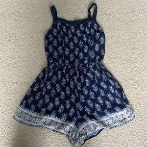 Abercrombie & Fitch Navy Floral Romper Size Medium